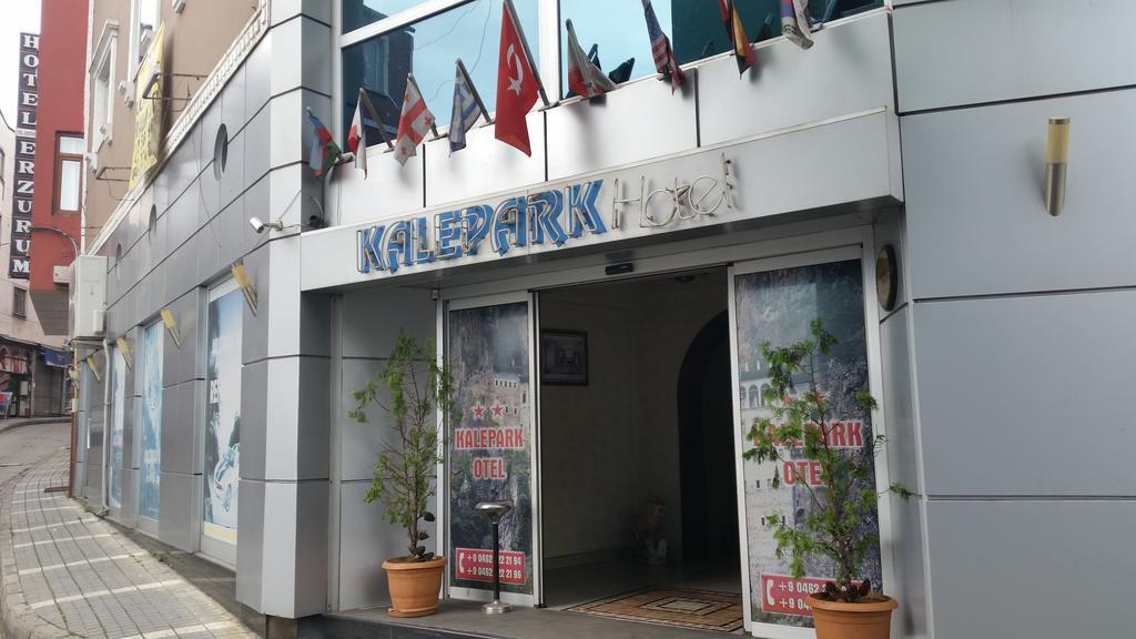 Kalepark Hotel ทรับซอน ภายนอก รูปภาพ