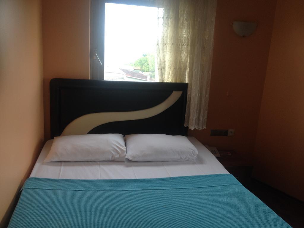 Kalepark Hotel ทรับซอน ภายนอก รูปภาพ