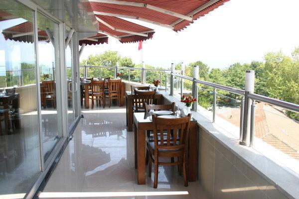 Kalepark Hotel ทรับซอน ภายนอก รูปภาพ